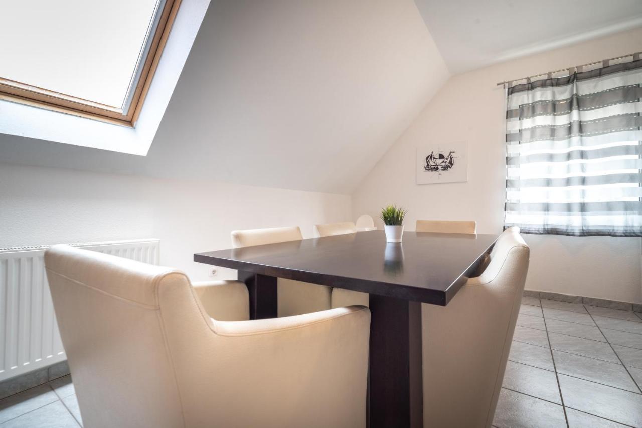 Grand Apartmanhaz Gyenesdiás Exteriér fotografie